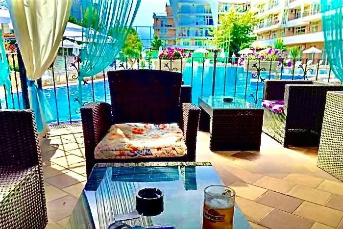 Grand Kamelia Complex Διαμέρισμα