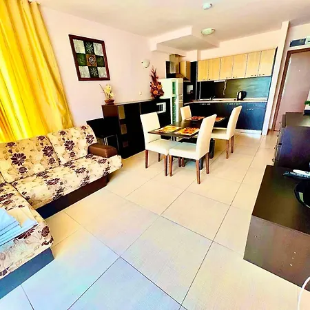 شقة Grand Kamelia Complex ساني بيتش