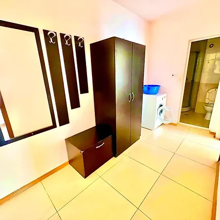 شقة Grand Kamelia Complex ساني بيتش